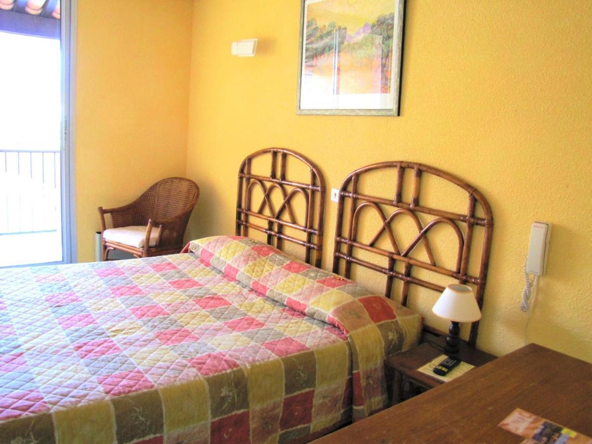 Chambre économique 1er étage avec terrasse et climatisation