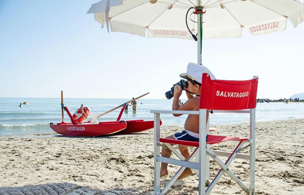 Deluxe Double Room Balcony Beach Access