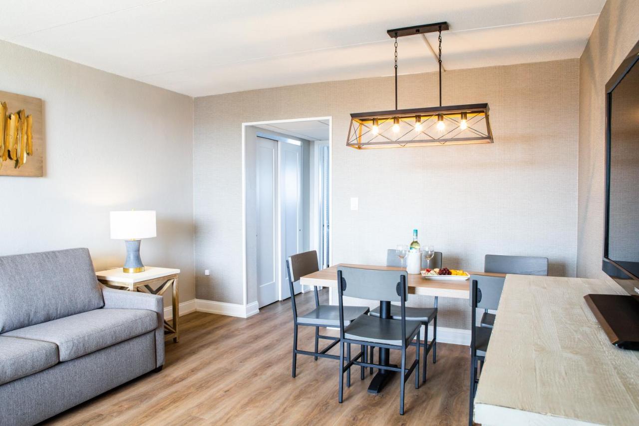 Type E Oceanview Two Room Suite