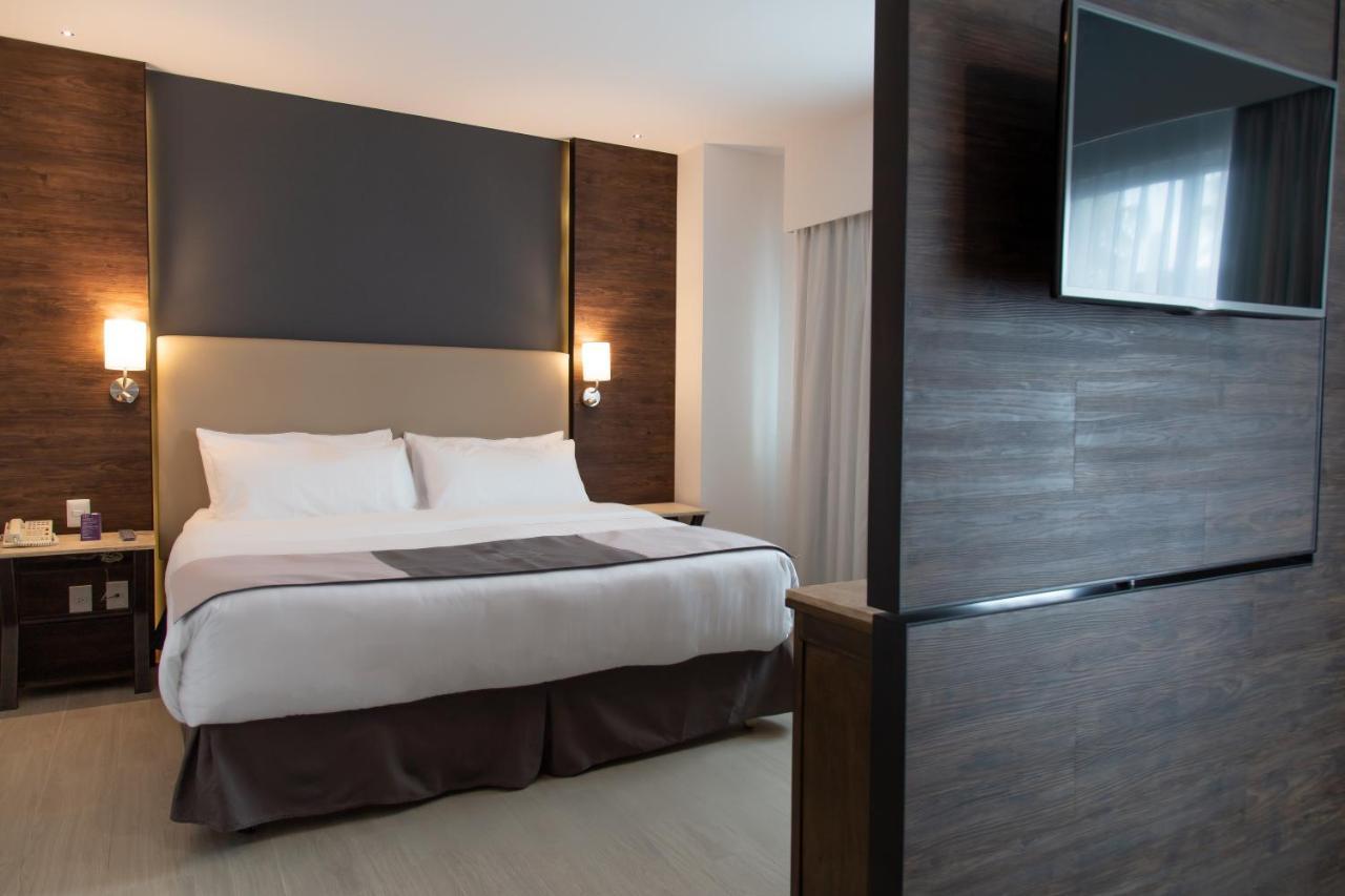 Suite con cama grande