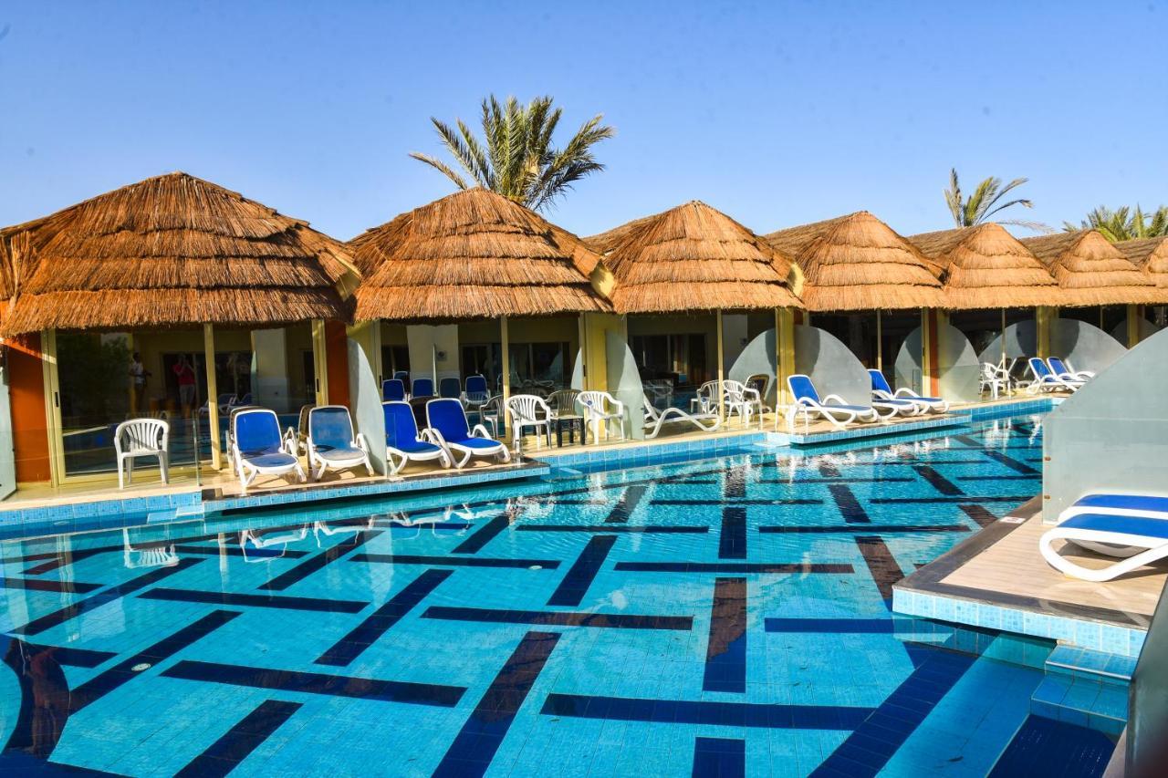 Bungalow Piscine