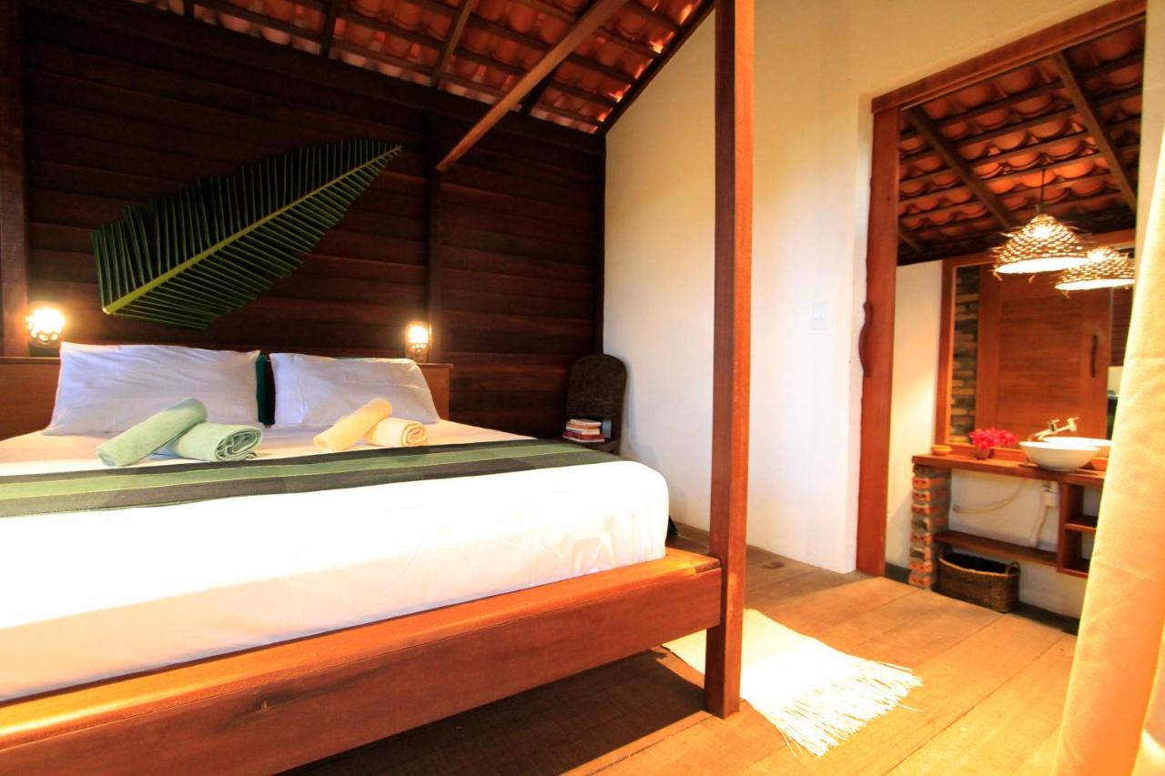 Quarto Queen com Vista Jardim