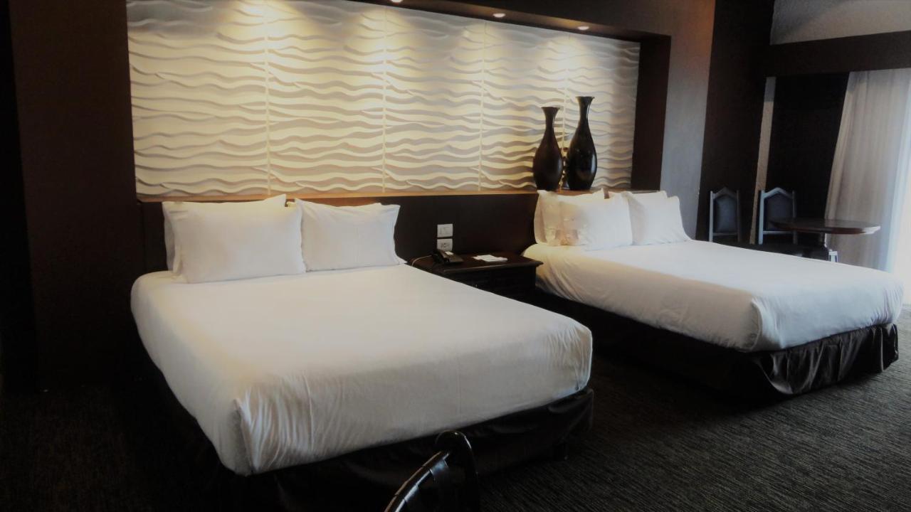 Queen Room Two Queen Beds Non-Smoking