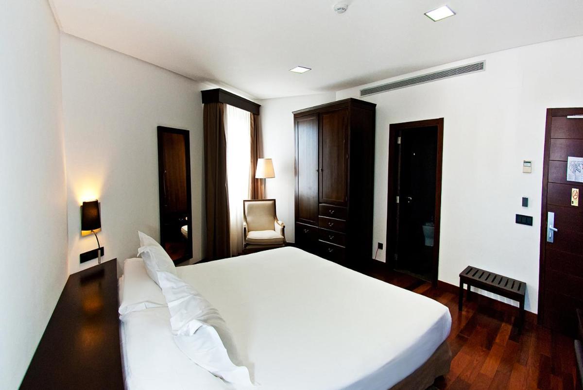 Double Room Terrace,1459372555:JPEG