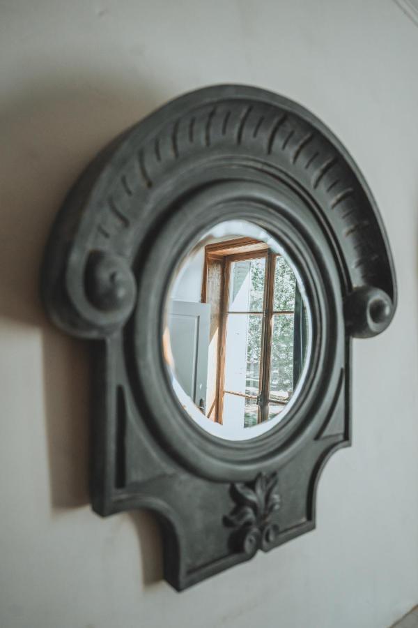 Two-Bedroom Cottage,1563366349:JPEG