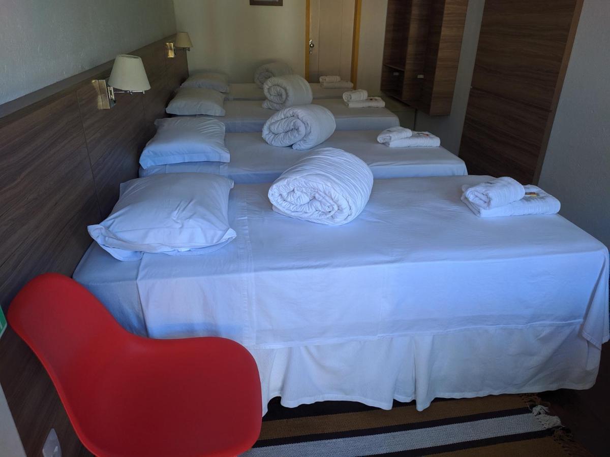 Quarto Quádruplo com Banheiro