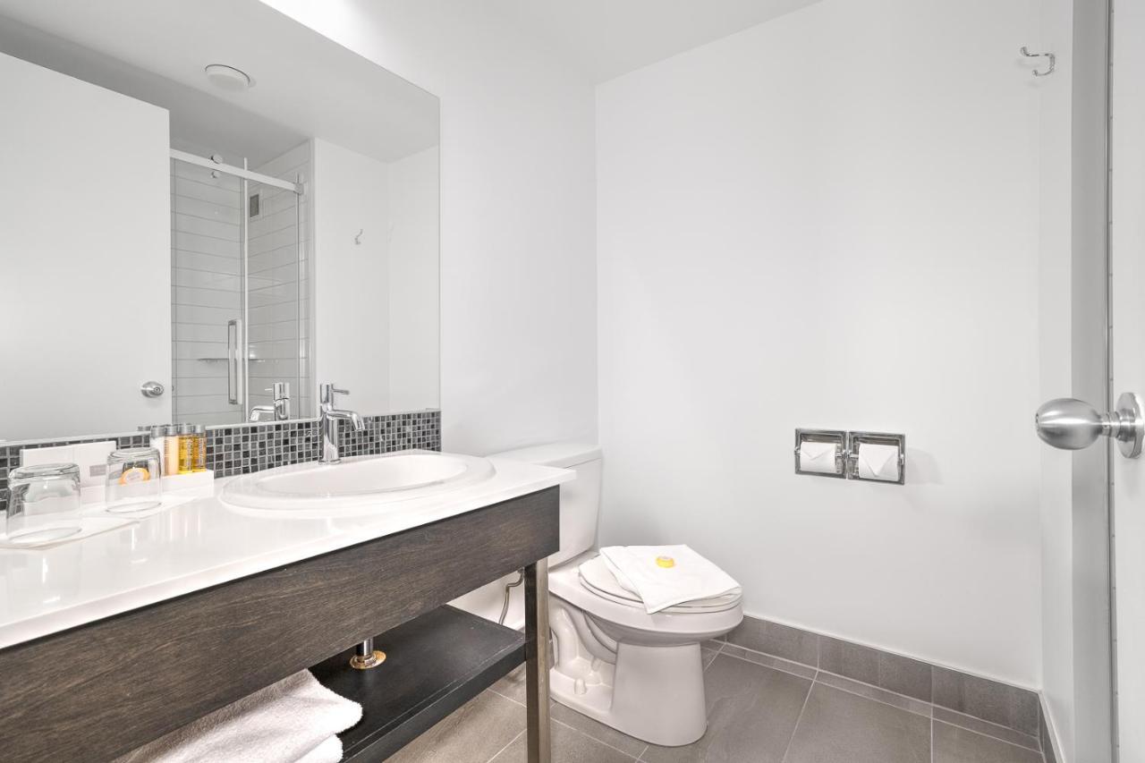 Chambre Standard avec 2 Lits Queen-Size - Non-Fumeurs