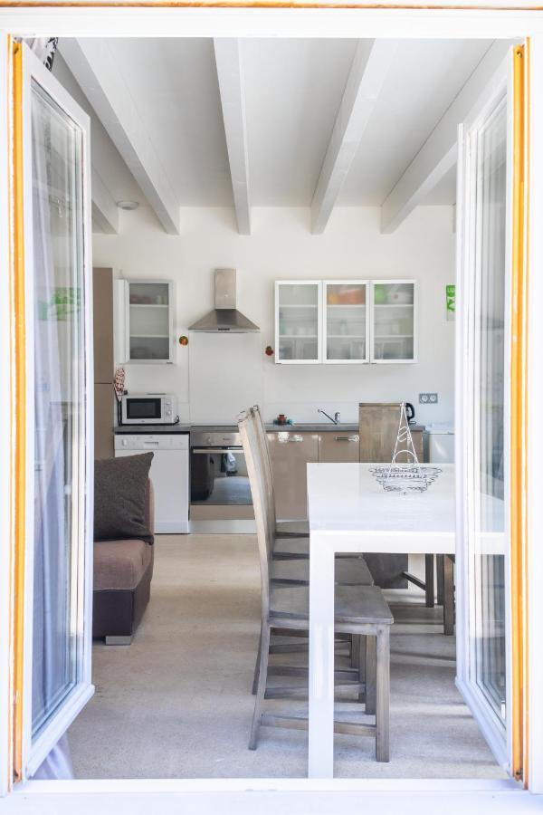 Three-Bedroom Cottage,1029364498:JPEG