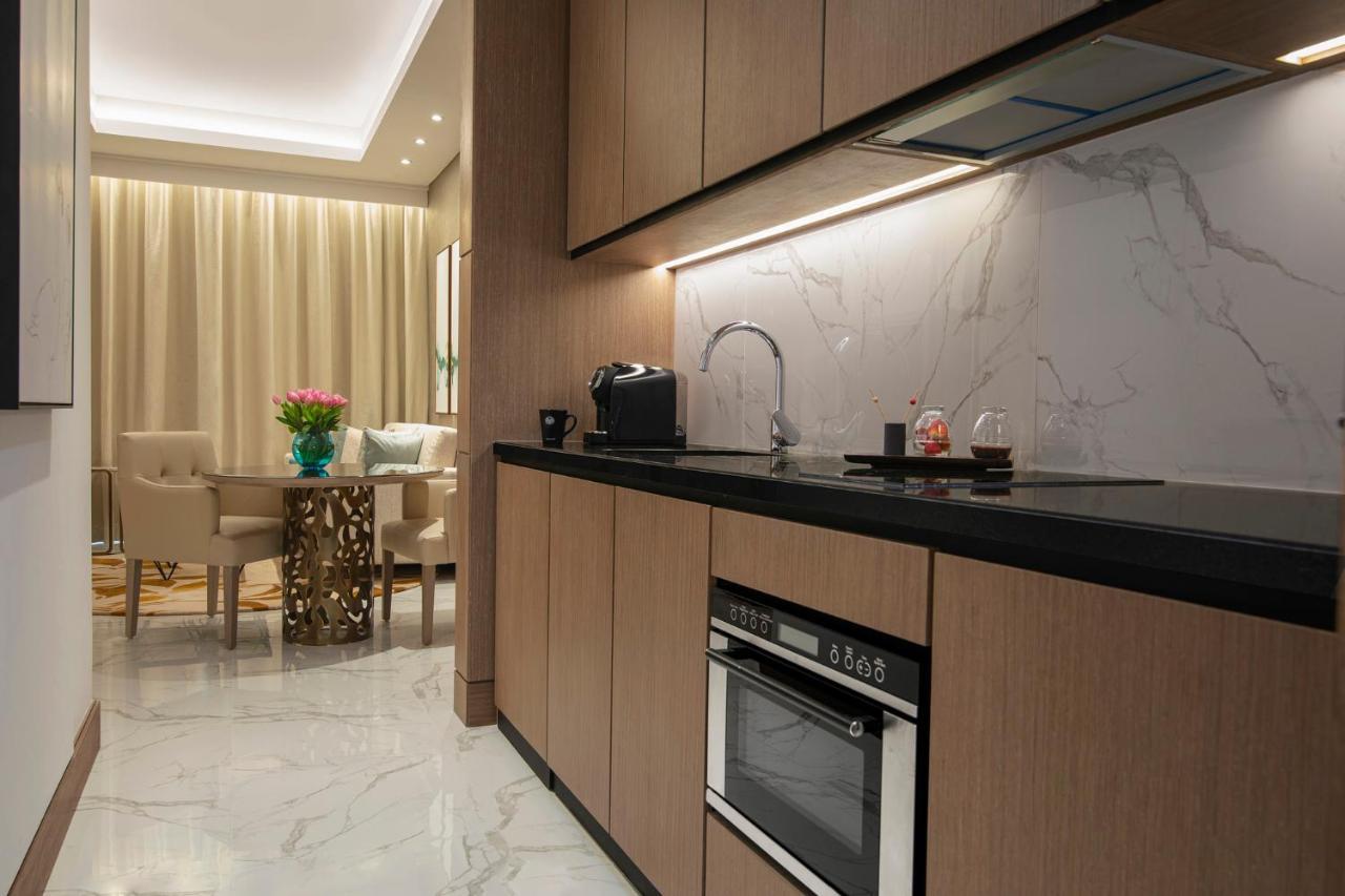 Twin Bed Room - City View