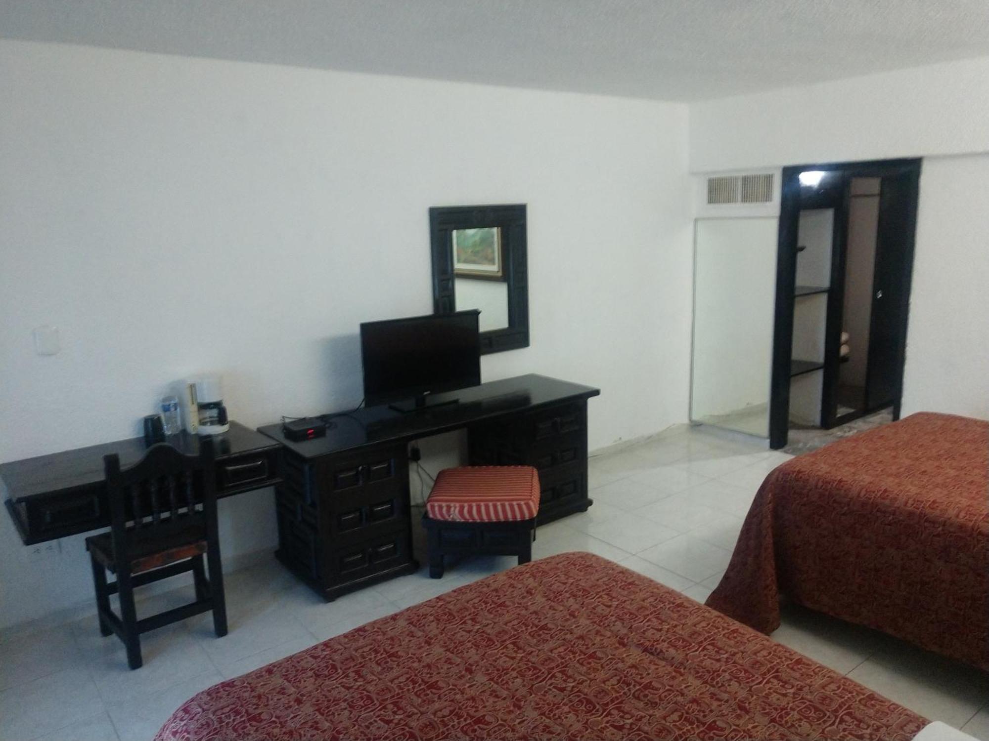 Standard Double Room Two Double Beds