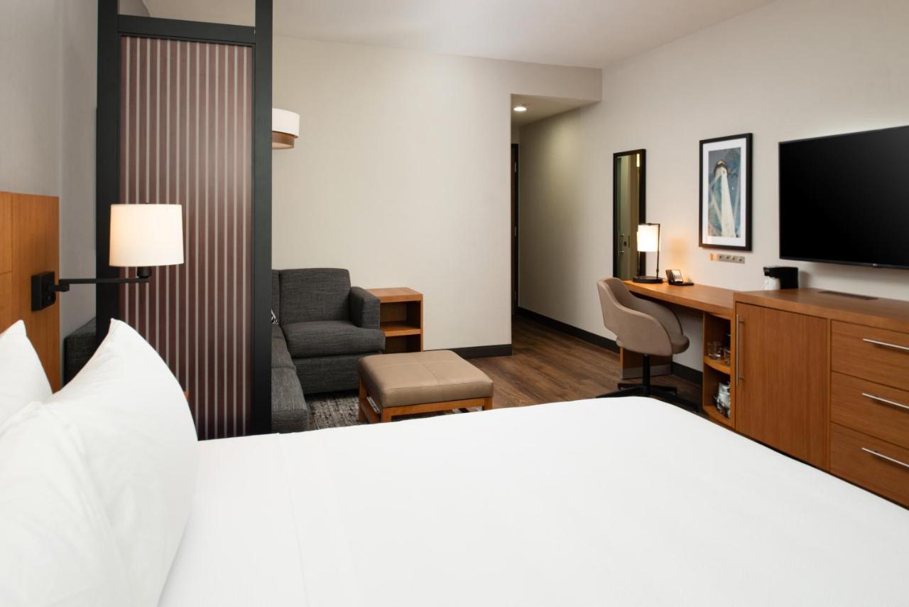 Standard King Room with Sofa Bed