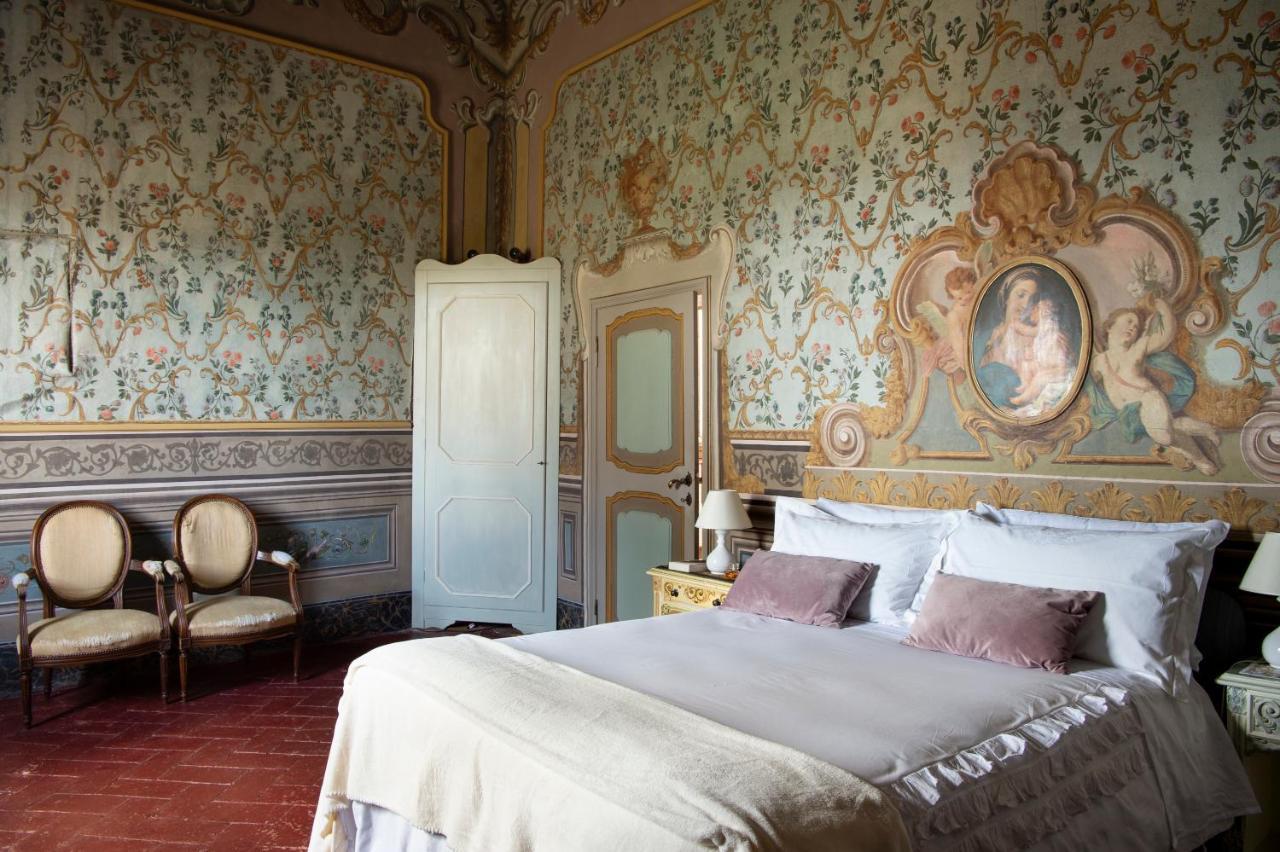 Deluxe King Suite,1052491522:JPEG