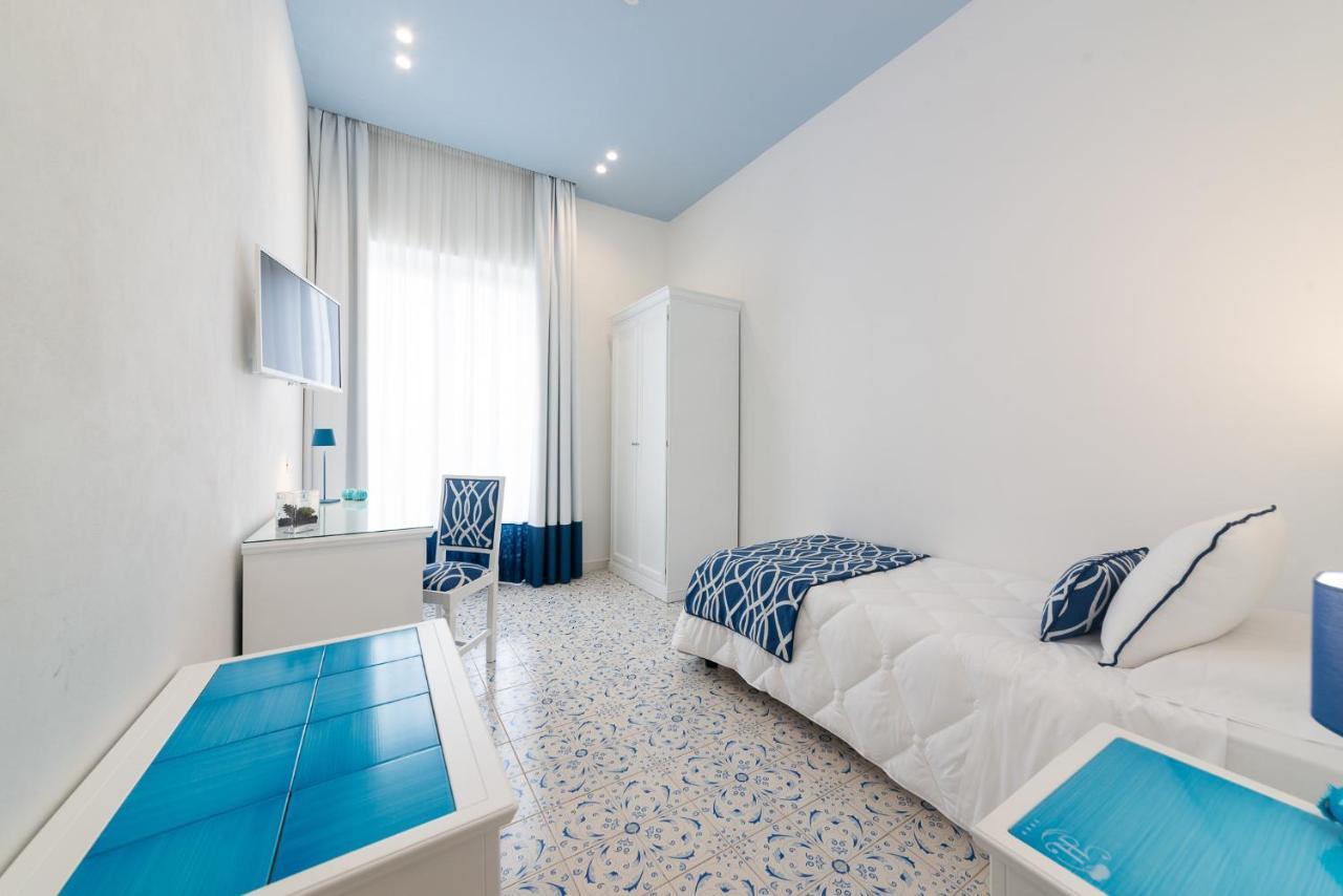 Single Room,1769491330:JPEG