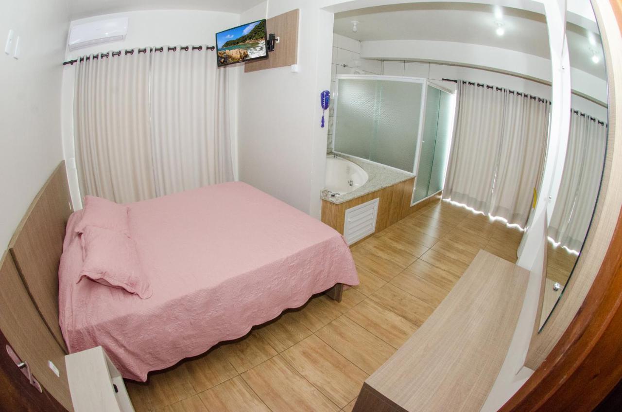 Quarto Duplo Deluxe com Banheira