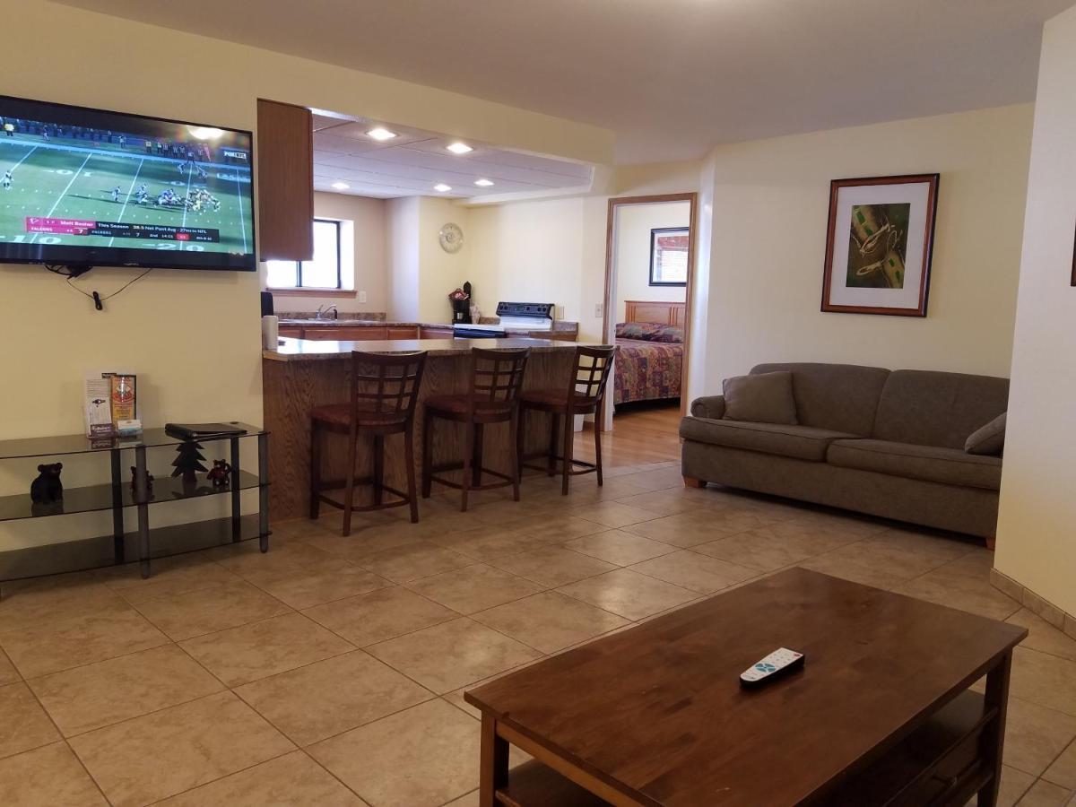 Two-Bedroom Suite,1774497689:JPEG