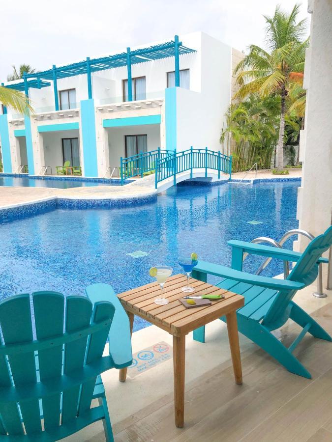 Suite Paradise con acceso directo a la piscina