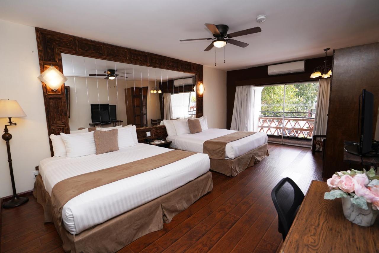 King Room Two King Beds