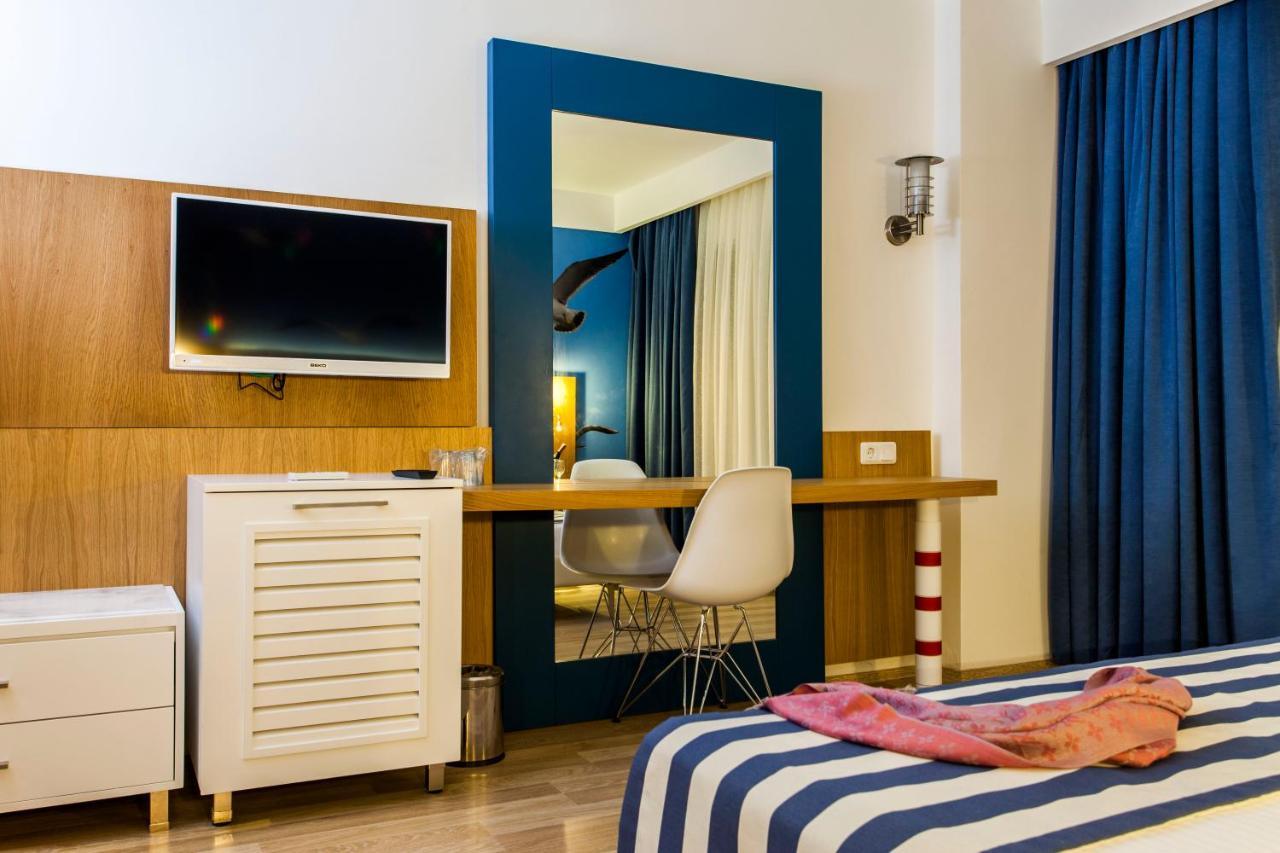 Standaard Tweepersoonskamer met 1 of 2 Bedden en Balkon