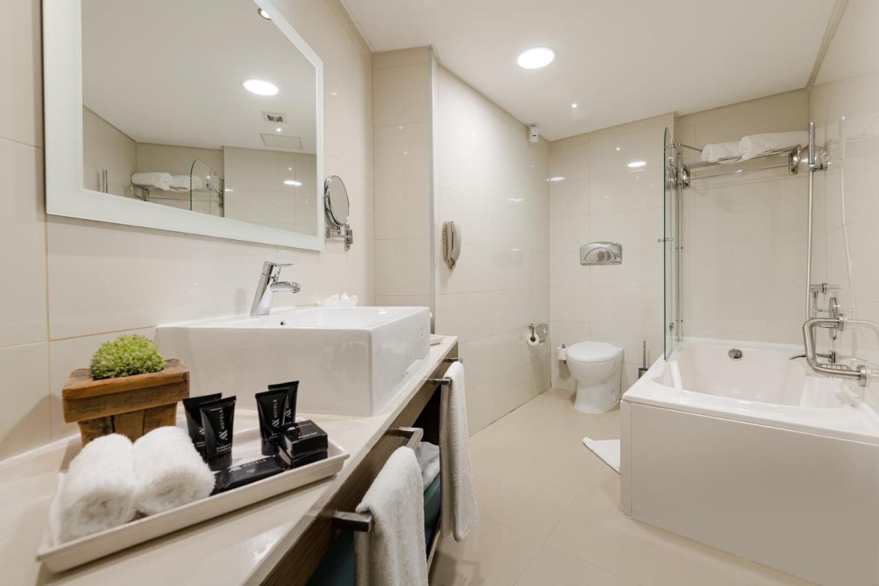 Habitación Doble Confort - 1 o 2 camas - Sin balcón