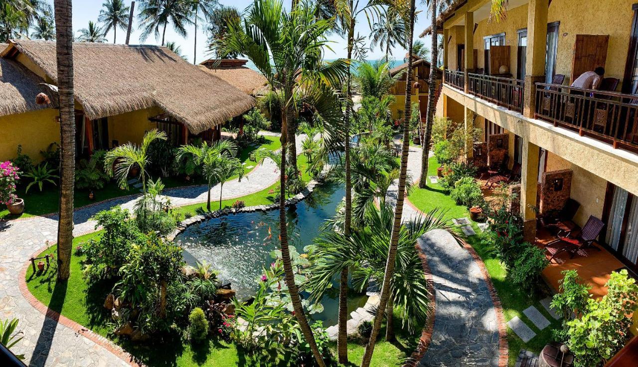 Cozy Double or Twin Room Shared Balcony