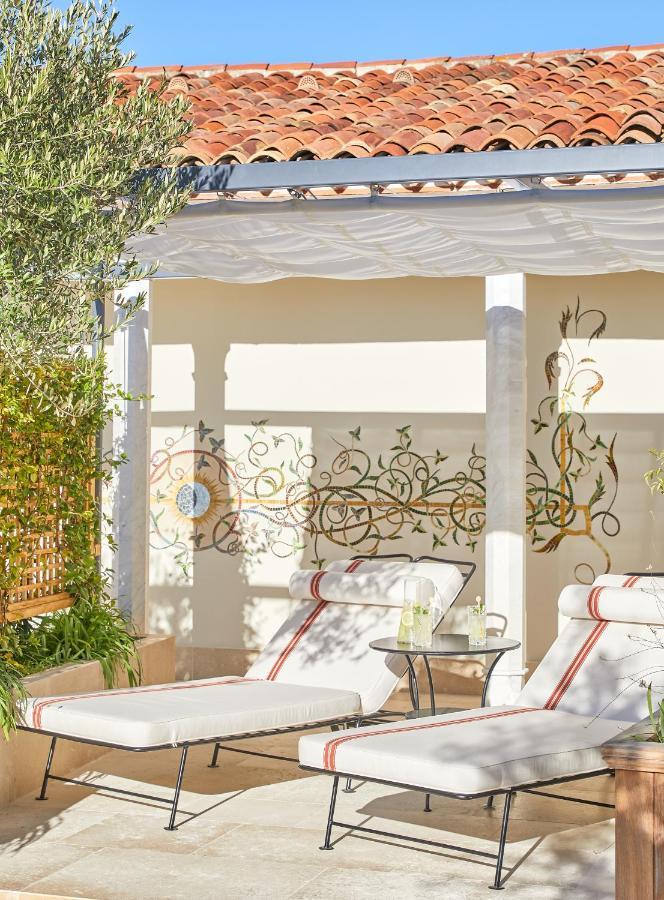 Deluxe Double or Twin Room Pool Access,1498705315:JPEG