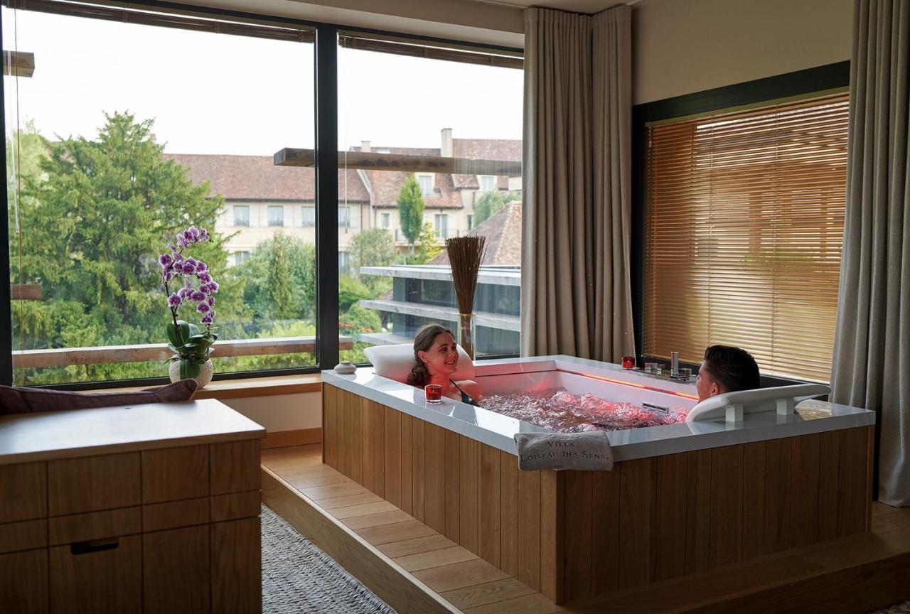 King Room Garden View