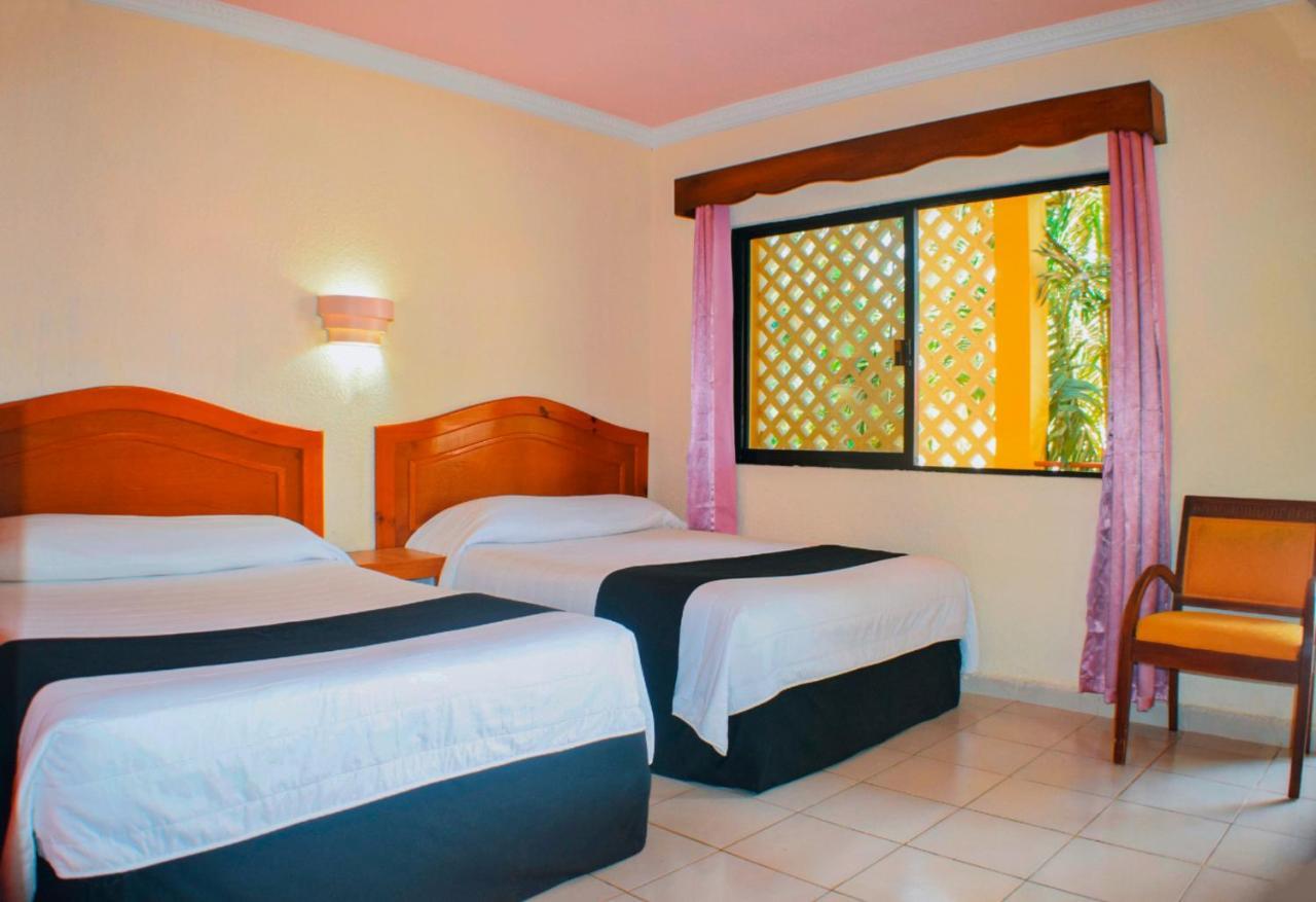 Standard Double or Twin Room Garden View