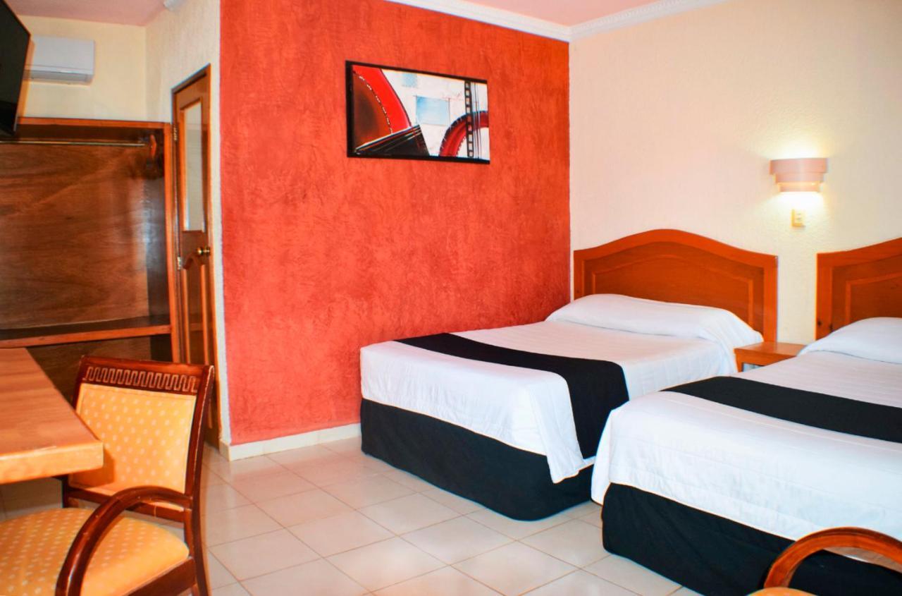 Standard Double or Twin Room Garden View