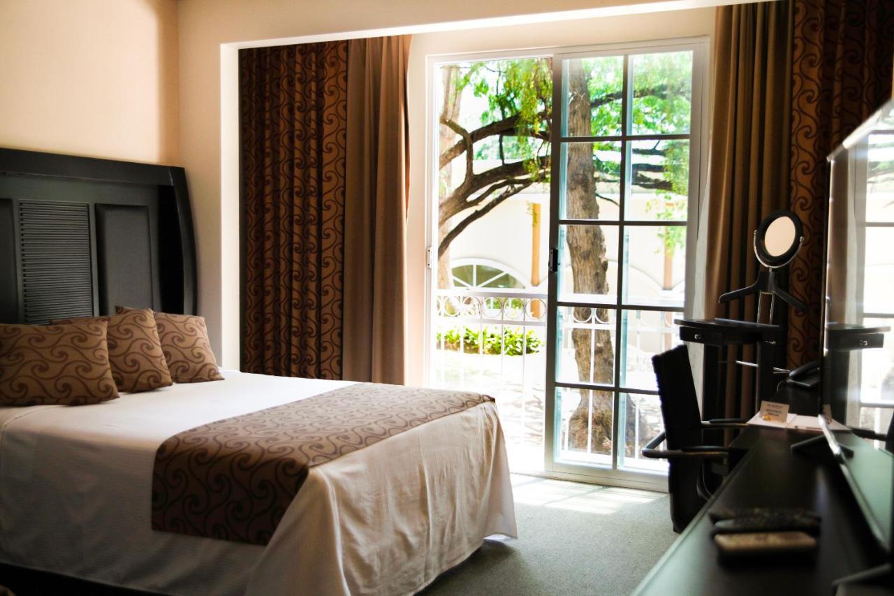 Deluxe Room,1214964259:JPEG