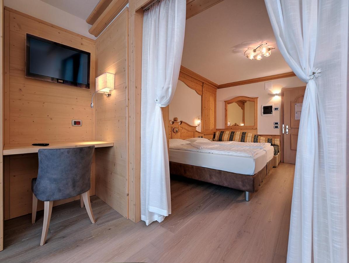 Junior Suite,1116382233:JPEG
