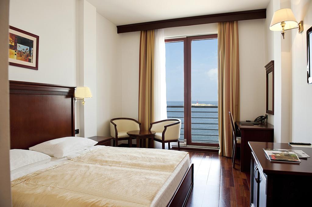 Premium Double Room,111983640:JPEG