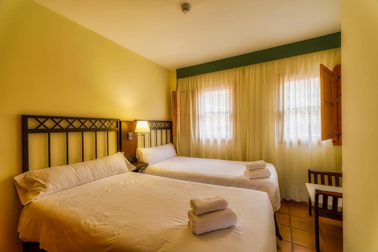 Triple Room,1121637969:JPEG