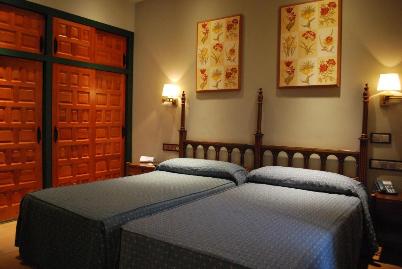 Superior Double Room,1214657539:JPEG