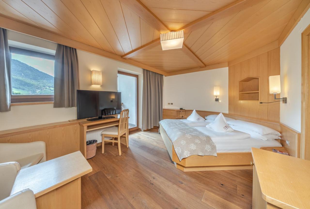 Double Room,1770909699:JPEG