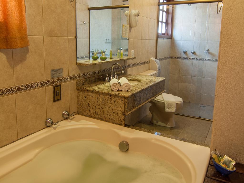 Apartamento Luxo com Banheira de Hidromassagem e Deck