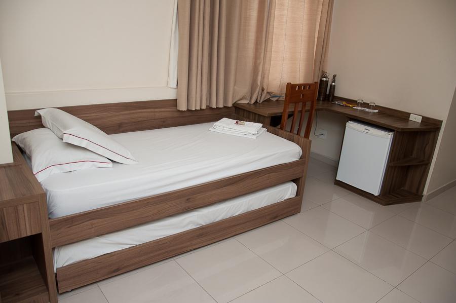 Quarto Duplo
