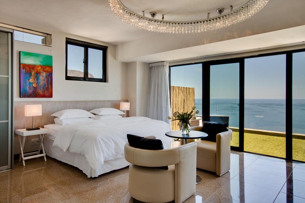 Luxury Double Room with Sea View - Sapphire