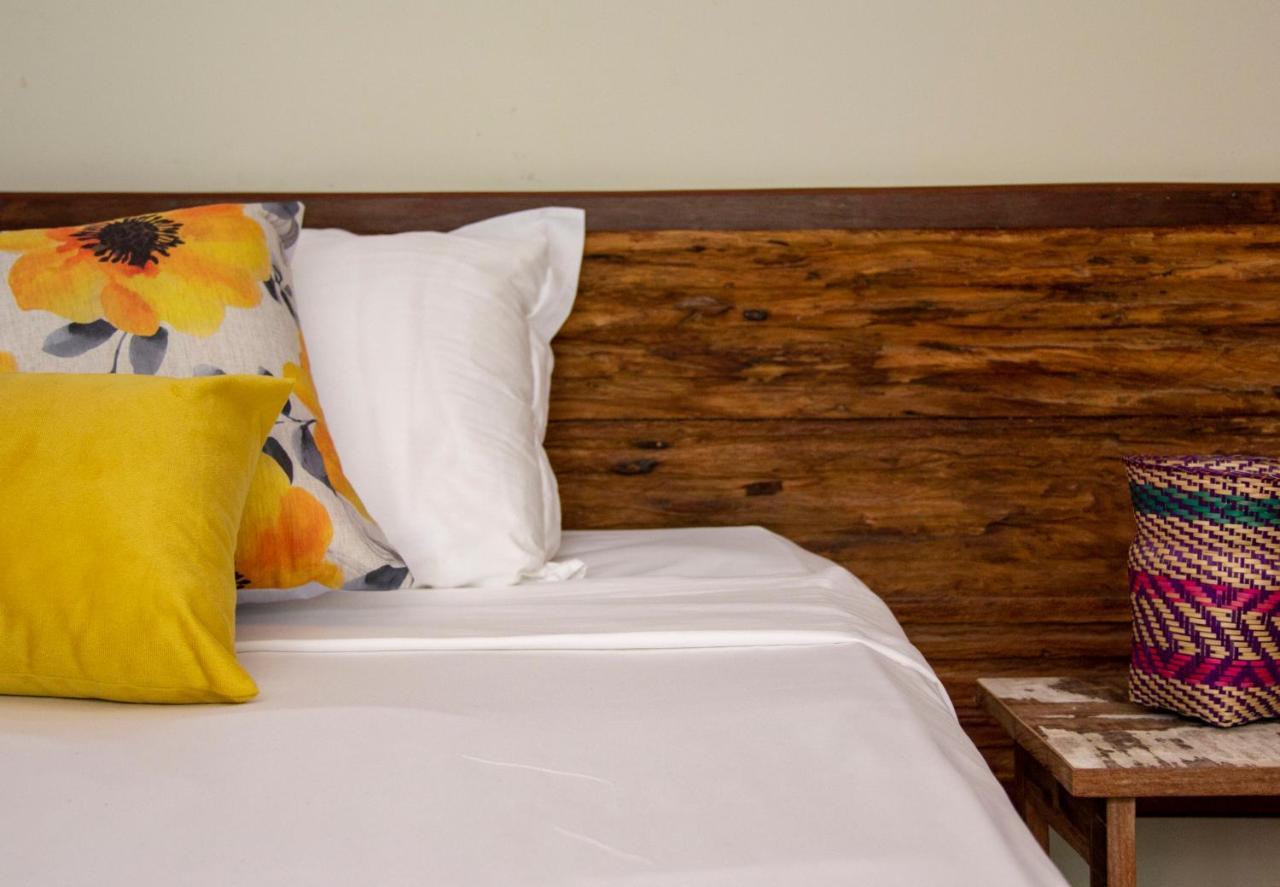 Quarto Triplo com Varanda