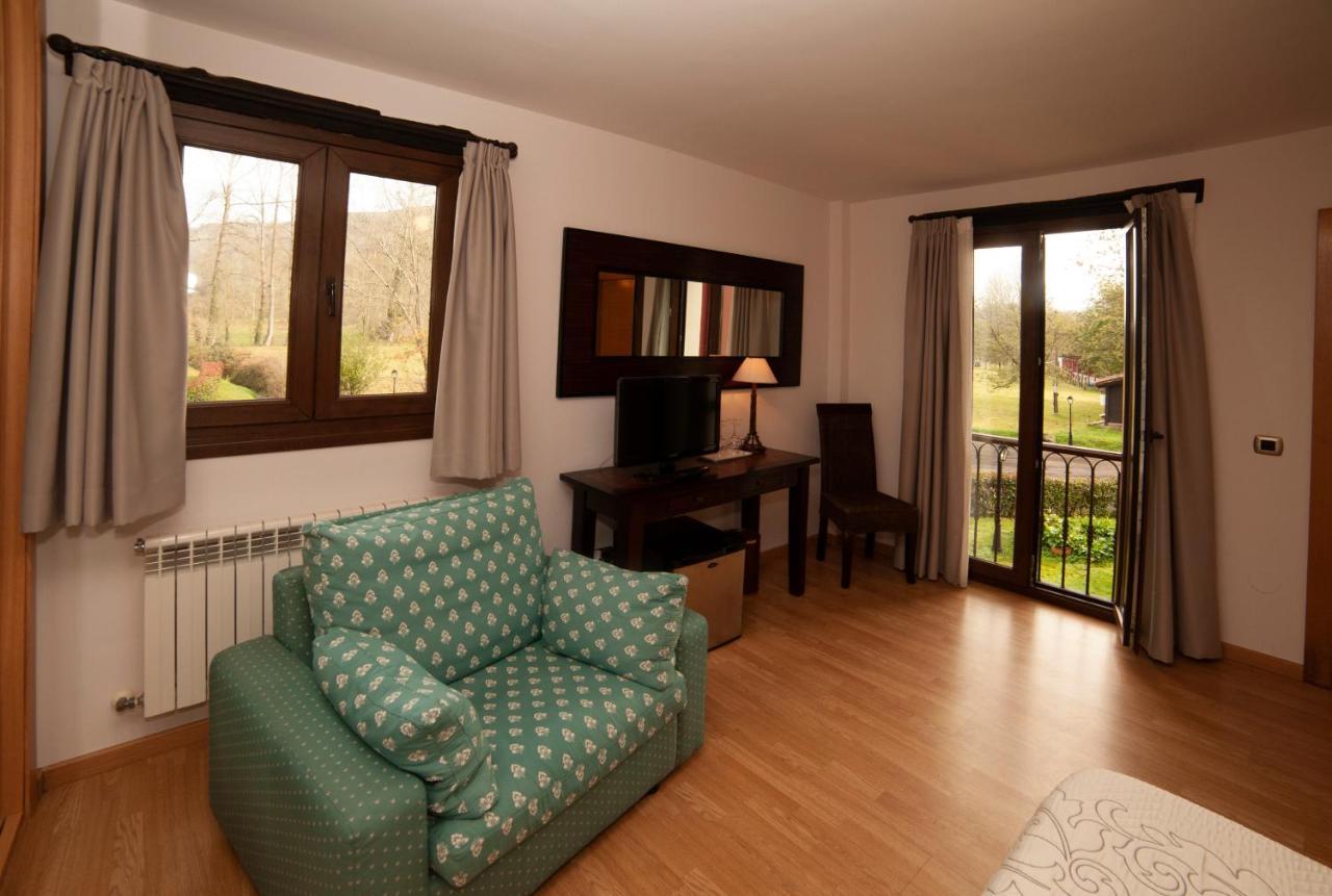 Superior Double Room,1239935491:JPEG