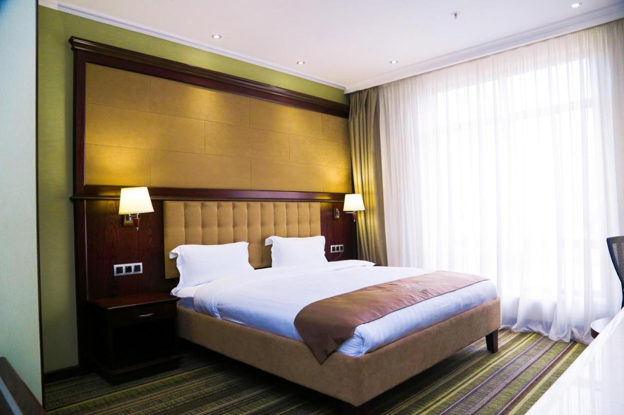 Standard King Room