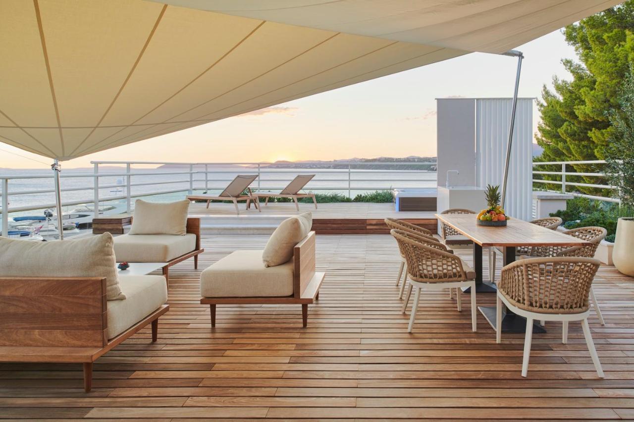 Suite Terrasse 2 Chambres avec Jacuzzi - Vue sur Mer