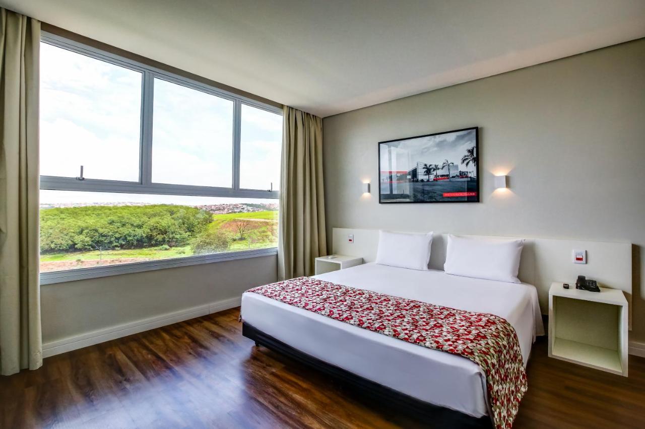 Quarto com Cama Queen-size - Acessível para Hóspedes com Mobilidade Reduzida