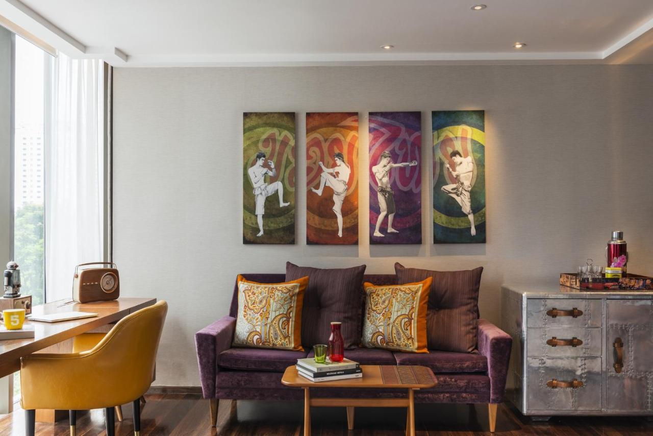 Standard Zimmer mit Kingsize-Bett, Gartenblick und Balkon