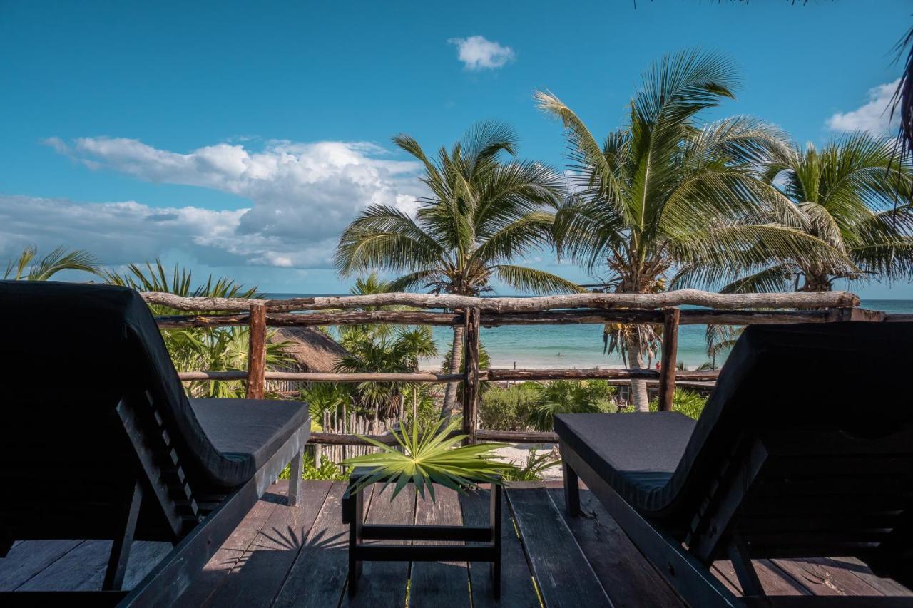 Habitación Doble con balcón y vistas al mar