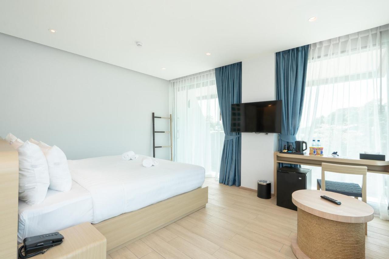 Suite private jacuzzi pool,1182147451:JPEG