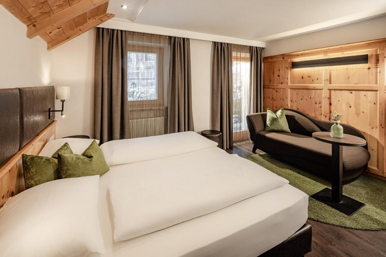Superior Double or Twin Room Balcony