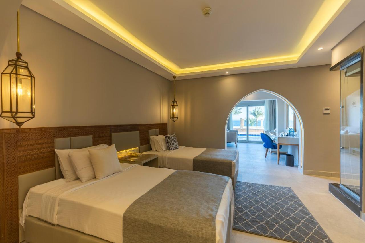 Presidential Suite- Posh Club