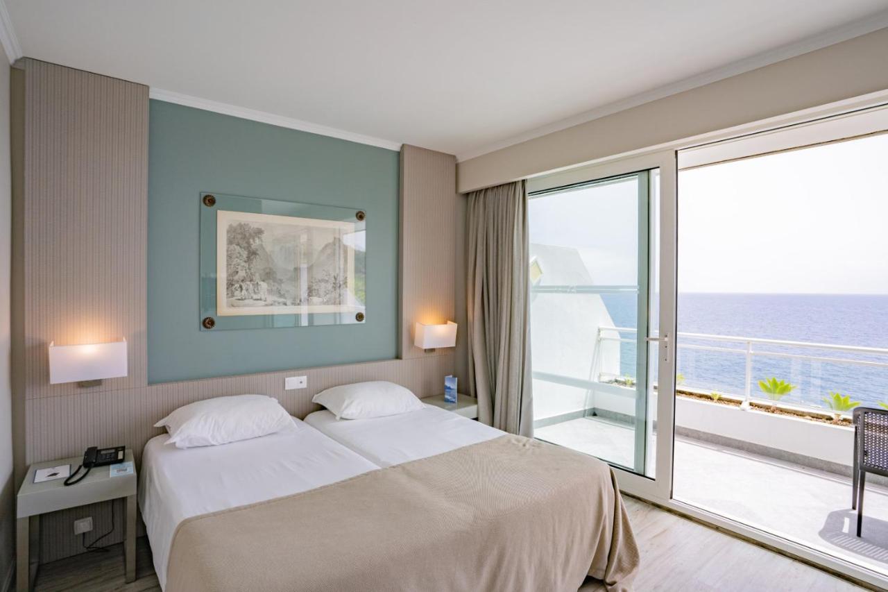 Suite Júnior com Vista Oceano
