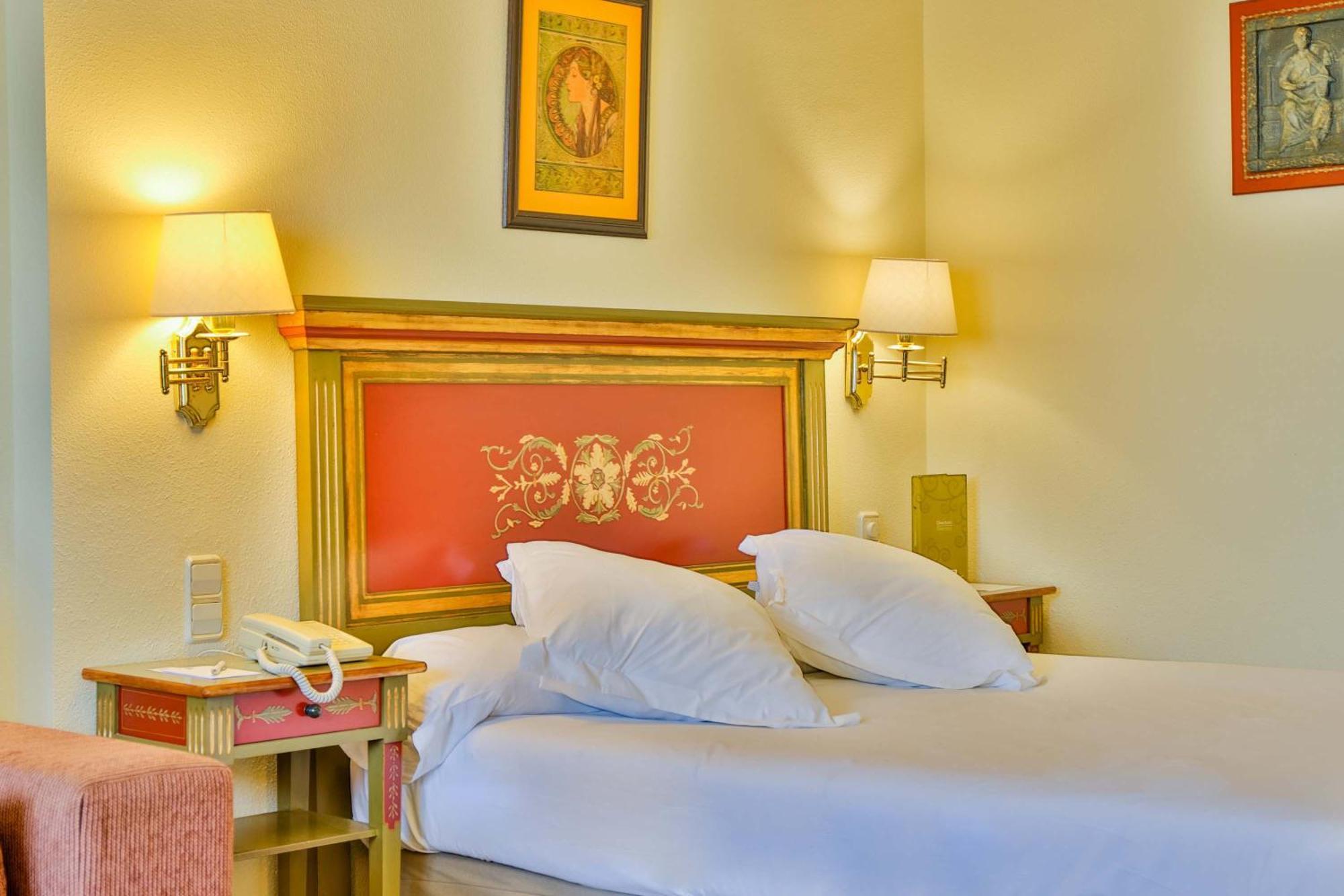 Double or Twin Room,1477200172:JPEG