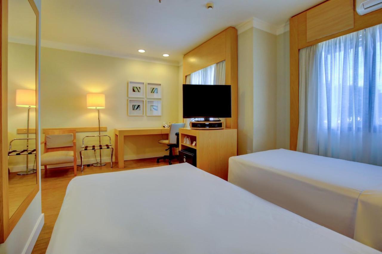 Quarto Superior com 2 Camas de Solteiro